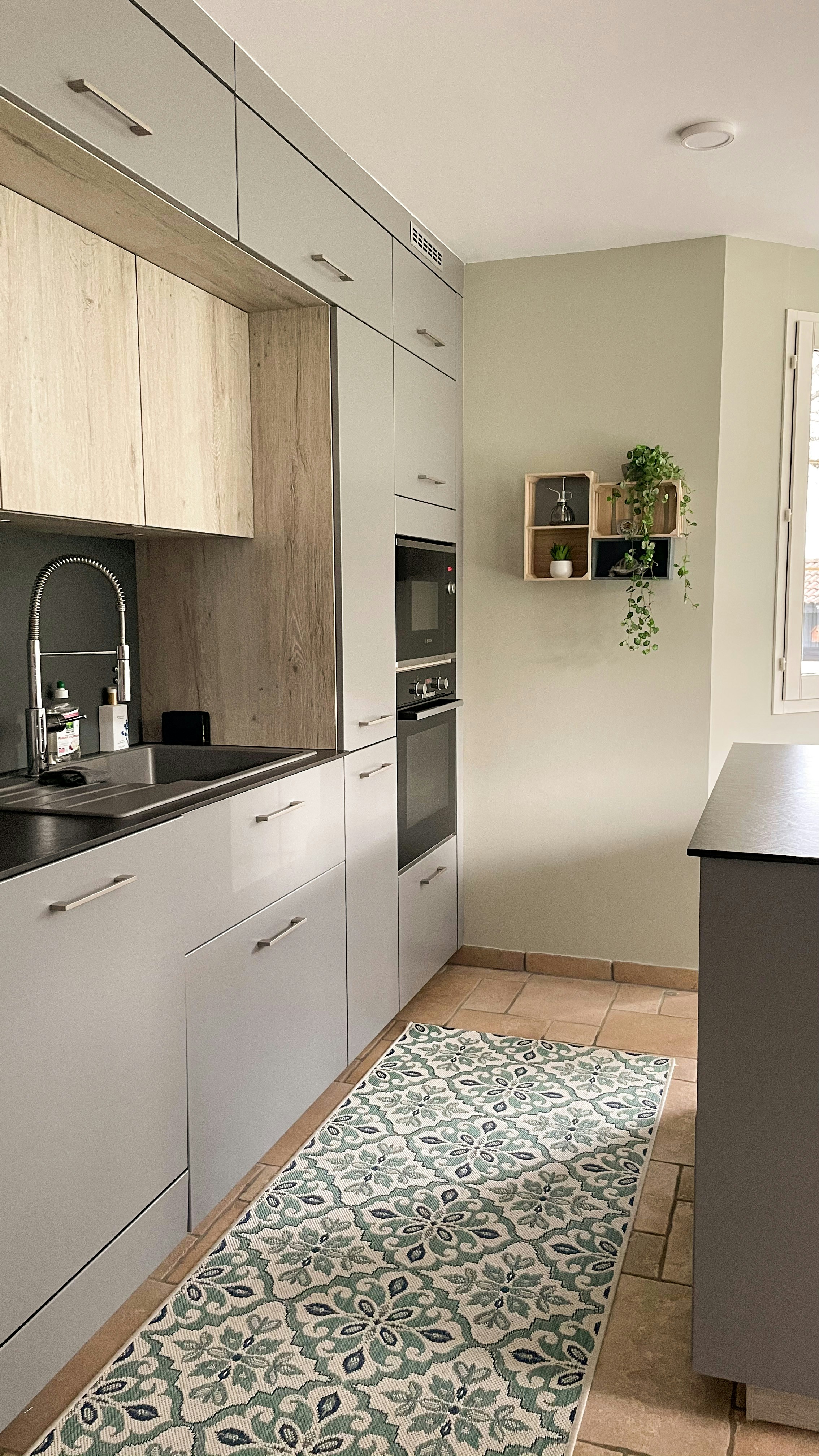 Interior detail with wrapped surfaces